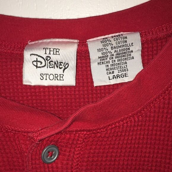 Vtg red Thermal Winnie the Pooh Piglet Ski shirt - Picture 3 of 3